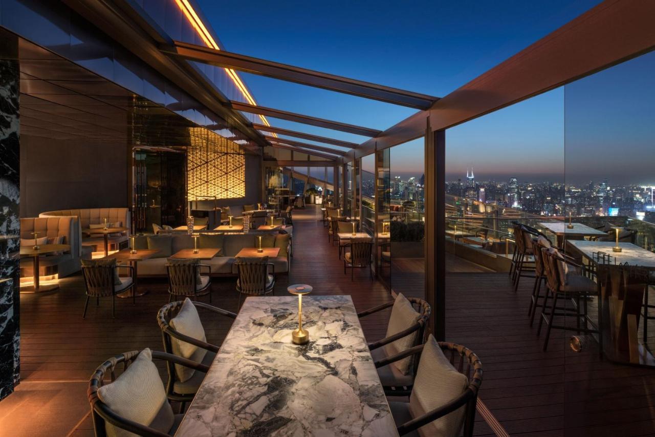 The Ritz-carlton Shanghai, Pudong 5*